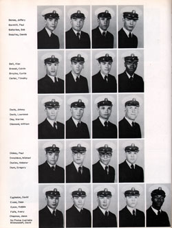 us-navy-boot-camp-yearbooks-orlando-fl
