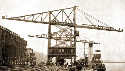 Transporter Loading Bunker Coal into a steamship in the Port of Natal - 1907