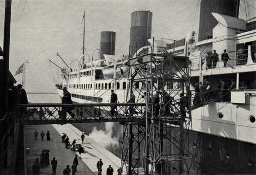  Le Paquebot "France" a son premier départ pour New York (20 avril 1912