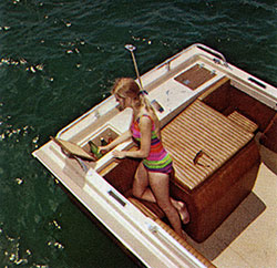 Girl on DUO Vagabond Boat