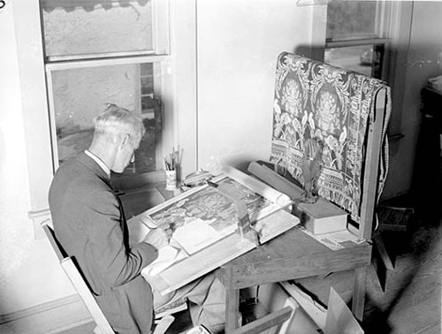 1940 photograph of Magnus Fossum, a WPA artist.