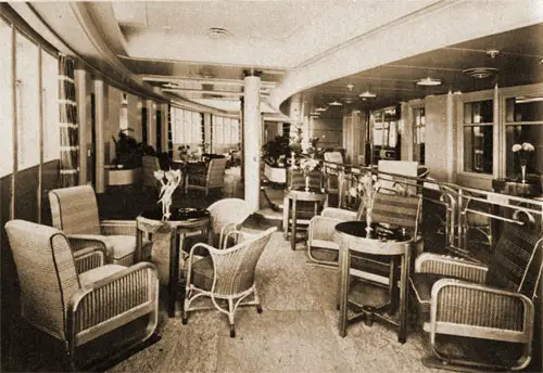 First Class Observation Lounge on the RMS Caronia.
