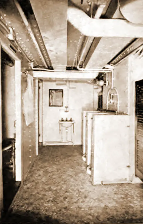 Public Area Toilets and Washroom on the SS Minnesota, Pacific Line circa 1911.