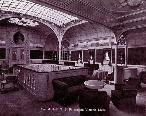 Social Hall on the SS Prinzessin Victoria Luise.