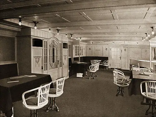 First Class Drawing Room on the SS Meteor.