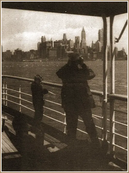 Farewell New York - Manhattan Skyline