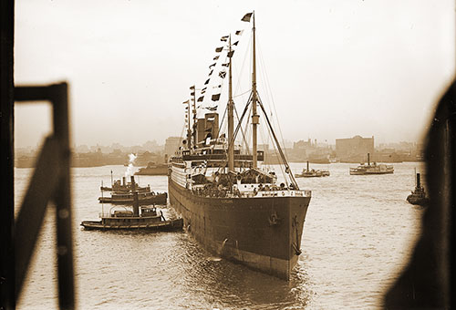 SS Cleveland of the Hamburg-American Line Pulling Into Harbor, c1910.