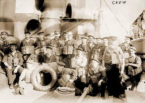 Crew of the Großer Kurfürst of the Norddeutscher Lloyd Bremen (North German Lloyd), circa 1913.