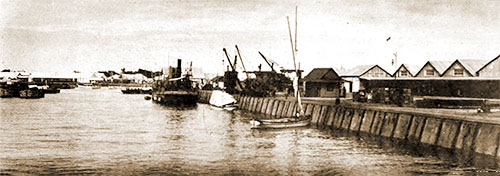 Customs Wharf and Warehouses at the Port of Beira circa 1907.