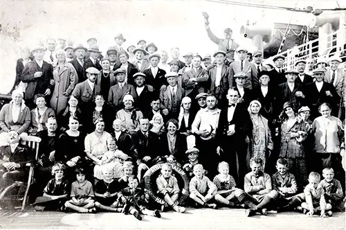 Group Photo of German Immigrants to America on the SS Albert Ballin of the Hamburg-America Line - 1926