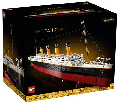 LEGO® Titanic in Original Box. LEGO System A/S, DK-7190 Billund, Denmark.