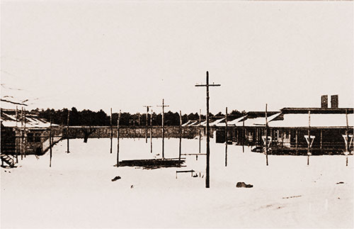 Barrack's Base Hopital, Camp Devens Decribed and Photographed, 1918.